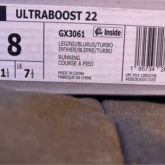 Adidas ultraboost 22 men’s shoes size 8 NWT! main image 9